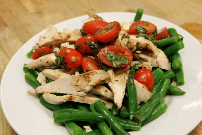 insalata di pollo con dieta proteica